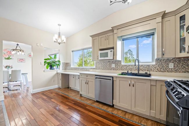 520 Ballantree Pl, House other with 6 bedrooms, 4 bathrooms and 4 parking in West Vancouver BC | Image 9