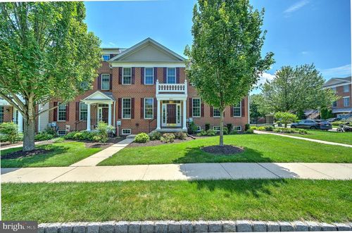 79-3017 E Brighton St, FURLONG, PA, 18925-1551 | Card Image