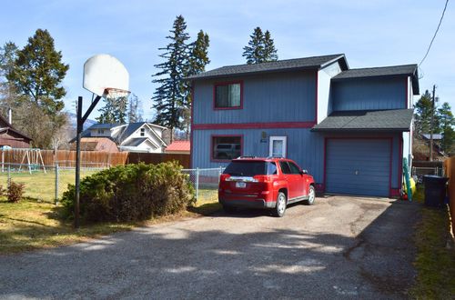 777 Scott Ave, Whitefish, MT, 59937-3251 | Card Image