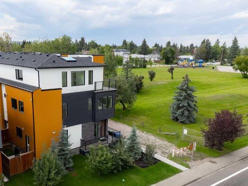 1-3355 Spruce Dr Sw, Calgary, AB, T3C3A3 | Card Image
