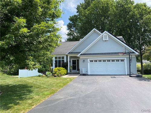 34 Fawncrest Blvd, New Hartford, NY, 13413-1234 | Card Image