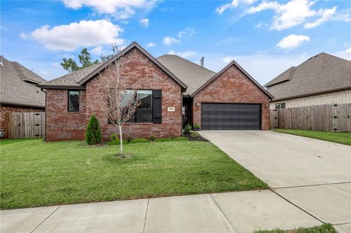 4402 Sw Pawhuska St, Bentonville, AR, 72713-8063 | Card Image