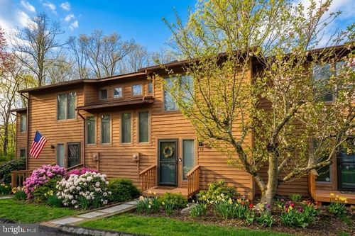 13-13 Laurel Brook Dr, Oakland, MD, 21550-7126 | Card Image