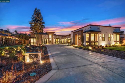 1080 Borrette Ct, Napa, CA, 94558-9371 | Card Image