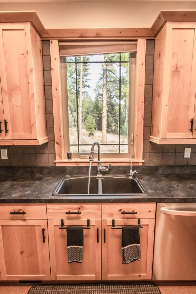 21208 Osprey Loop, House other with 4 bedrooms, 3 bathrooms and null parking in Rollins MT | Image 10