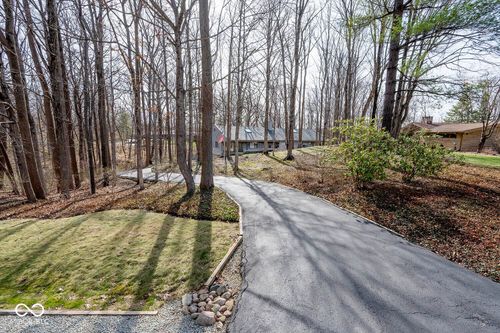 5839 E 62nd Pl, Indianapolis, IN, 46220-4907 | Card Image