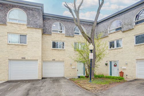108 Courville Coachway N/A, North York, ON, M2J3V7 | Card Image
