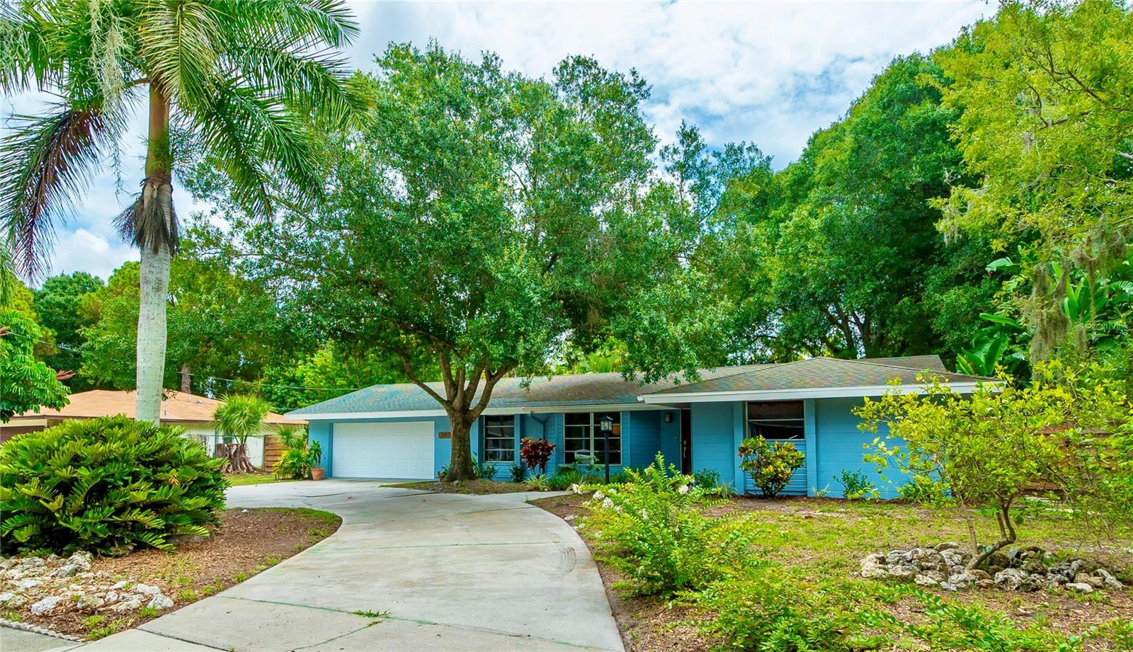 Jefferson Ave, Sarasota, FL 34239