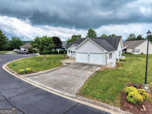 22 Sunset Ct, Blue Ridge, GA, 30513-4273 | Card Image
