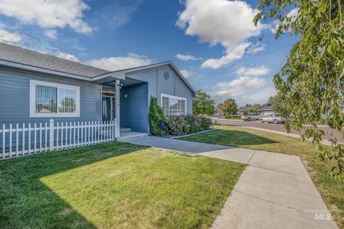 119 Sw 18th St, Ontario, OR, 97914-4902 | Card Image