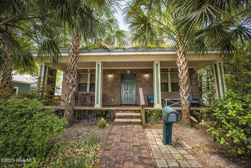 b-5 Queen St, Wilmington, NC, 28401-5035 | Card Image