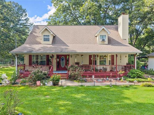 4526 Railroad St, Oakwood, GA, 30566-3623 | Card Image