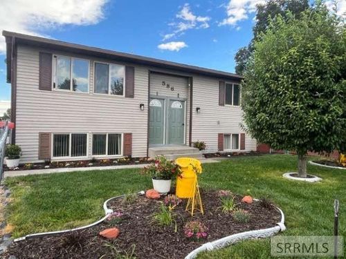 586 Boyd St, Chubbuck, ID, 83202-2553 | Card Image