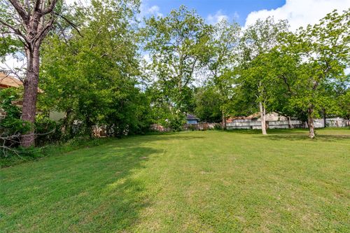 622 Parkview Ave, Dallas, TX, 75223-1548 | Card Image