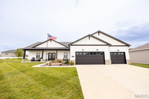 1395 Dove Hollow Cir, O Fallon, IL, 62269-1361 | Card Image