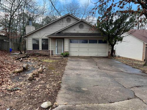 43 Oak Ridge Dr, Maumelle, AR, 72113-6849 | Card Image