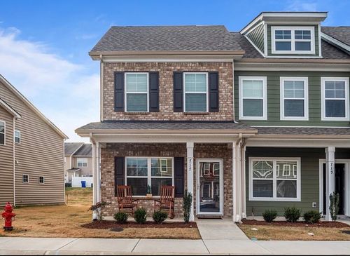 717 Bradburn Village Way, Antioch, TN, 37013-3869 | Card Image