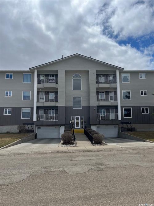 304-408 Heritage Dr, Estevan, SK, S4A2P7 | Card Image