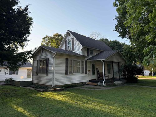 133 N Cedar St, Lindsborg, KS, 67456-2103 | Card Image