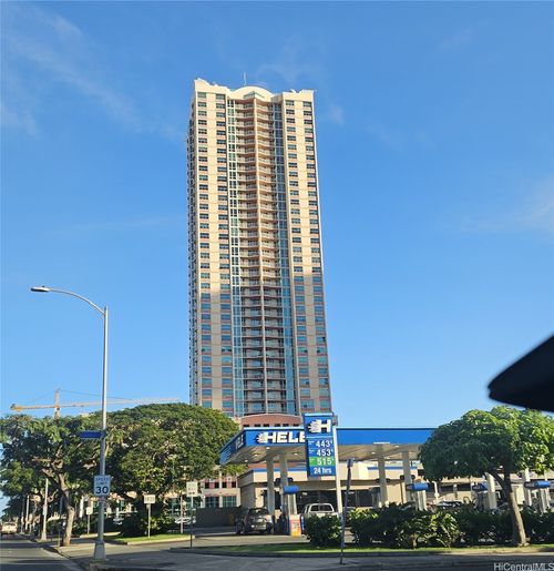 3408-801 S King St, Honolulu, HI, 96813-3035 | Card Image
