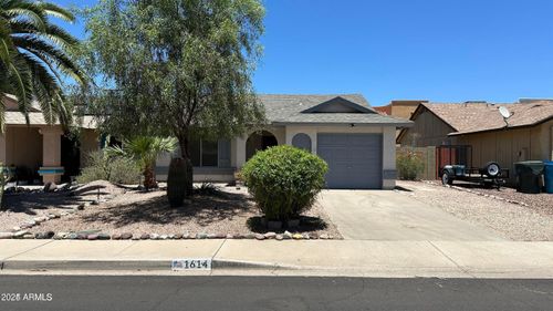 1614 E Sandra Ter, Phoenix, AZ, 85022-2890 | Card Image