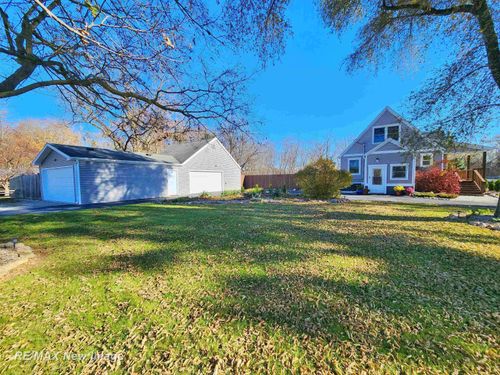 7470 State Rd, Saginaw, MI, 48609-9594 | Card Image