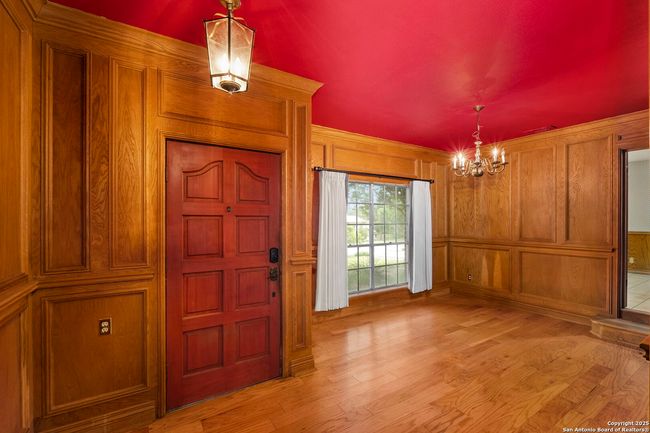 7835 Wild Eagle Rd, House other with 5 bedrooms, 3 bathrooms and null parking in San Antonio TX | Image 6