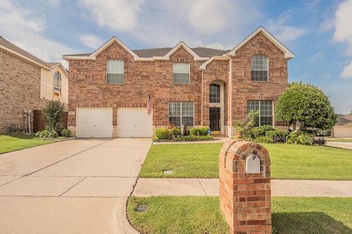 5516 Dunn Hill Dr, Fort Worth, TX, 76137-5395 | Card Image