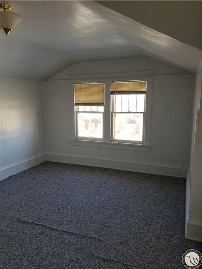 220 3 Rd St W, House other with 3 bedrooms, 2 bathrooms and null parking in Hardin MT | Image 6
