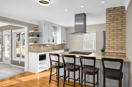 3981 Brunswick Ave S, Saint Louis Park, MN, 55416-2721 | Card Image