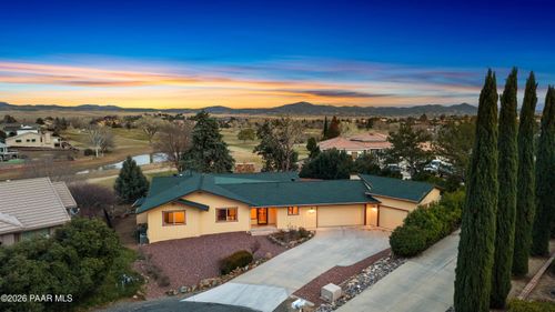 1073 N Broken Wagon Trl, Dewey-Humboldt, AZ, 86327-5421 | Card Image