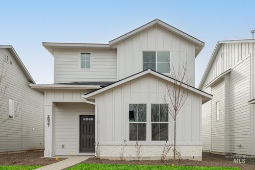 2927 E Mossy Creek Dr, Kuna, ID, 83634-1038 | Card Image