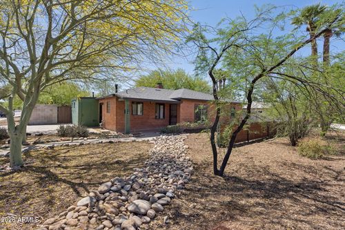 2245 E Osborn Rd, Phoenix, AZ, 85016-6619 | Card Image