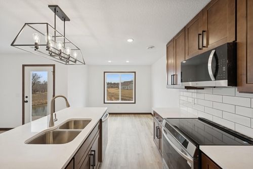 18040 Walnut Cir, Big Lake, MN, 55309-1300 | Card Image