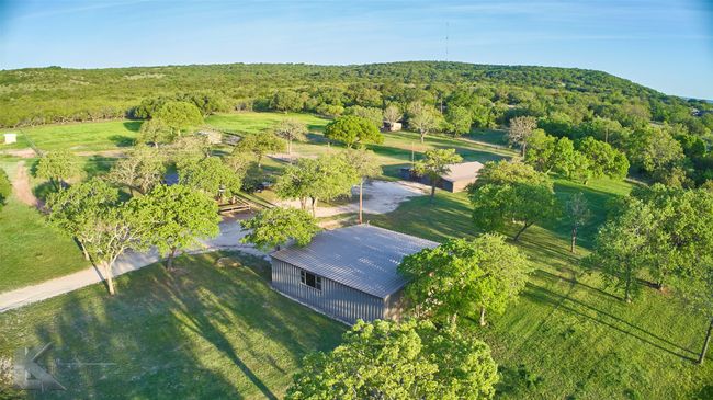 This aerial w shows the 40x40 workshop and in the distant away you can see the other workshop and again the views!!! | Image 36