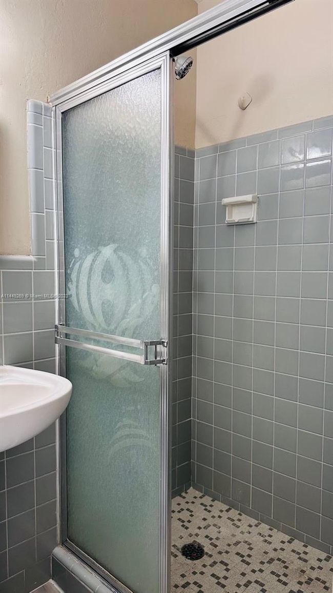 NA - 1250 W 62nd St, House other with 4 bedrooms, 2 bathrooms and null parking in Hialeah FL | Image 15