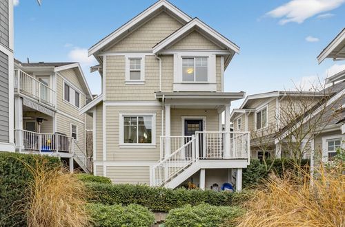 5685 Killarney St, Vancouver, BC, V5R3W4 | Card Image