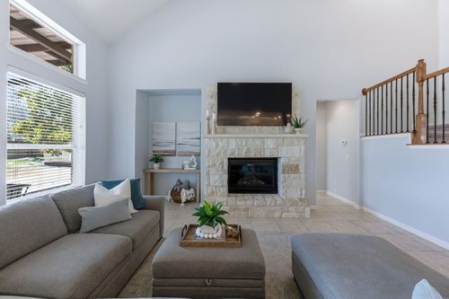 1023 Grassy Field Rd, Austin, TX, 78737-4643 | Card Image