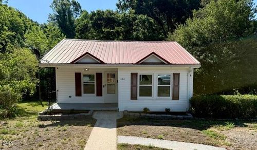 302 Broad St, Roxboro, NC, 27573-5064 | Card Image