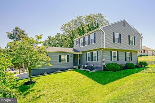 1794 Witherspoon Ct, Turnersville, NJ, 08012-2216 | Card Image