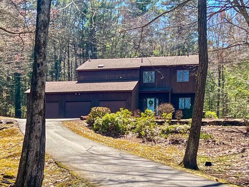 90 Hemlock Rd, Vernon, VT, 05354-9411 | Card Image