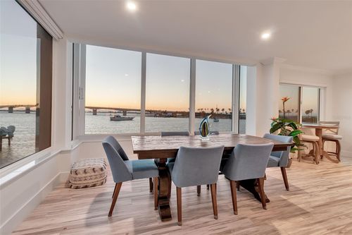 apt-21-226 Golden Gate Pt, SARASOTA, FL, 34236-6616 | Card Image
