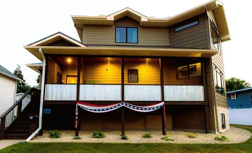 519 N Lakeshore Dr, Lake City, MN, 55041-1365 | Card Image