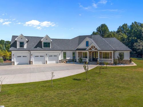 230 Gano Dr, woodruff, SC, 29388-8460 | Card Image
