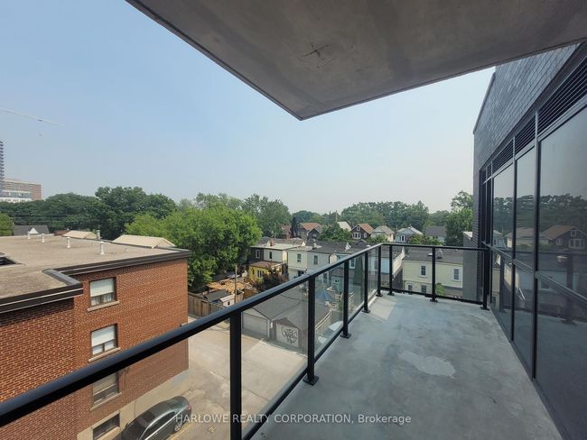 413 - 2369 Danforth Ave, Condo with 2 bedrooms, 2 bathrooms and 1 parking in Toronto ON | Image 24