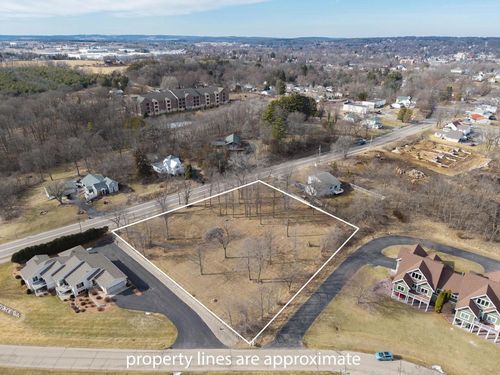 1035 Walnut Street, Baraboo, WI, 53913 | Card Image