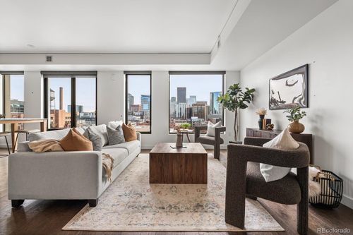 unit-1030-1750 Wewatta St, Denver, CO, 80202-6674 | Card Image