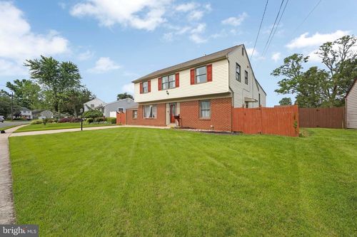 13 Briarcliff Rd, MARLTON, NJ, 08053-2905 | Card Image