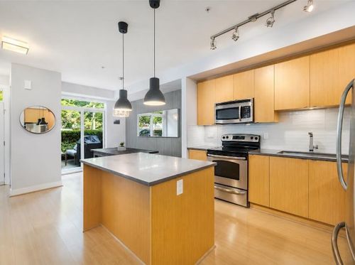 120-735 15th Street, North Vancouver, BC, V7M1T2 | Card Image