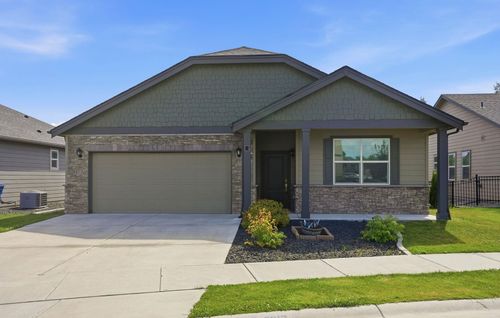 8013 S Fruitvale Ln, Cheney, WA, 99004-5327 | Card Image